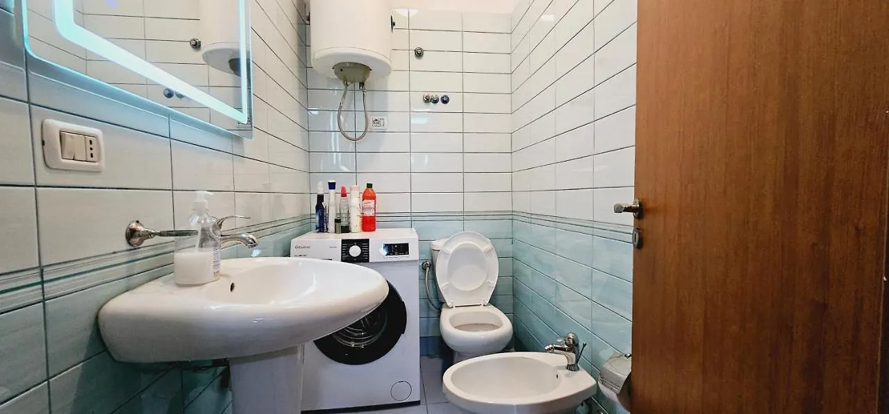 New Bazaar 2 Bed Rooms With Free Garage Tirana 0*,