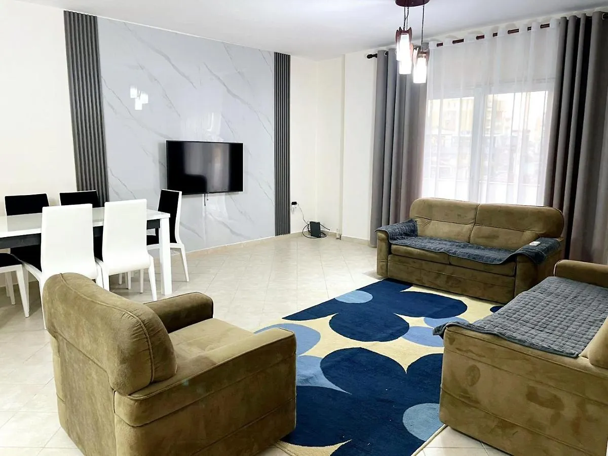 Apartment New Bazaar 2 Bed Rooms With Free Garage Tirana