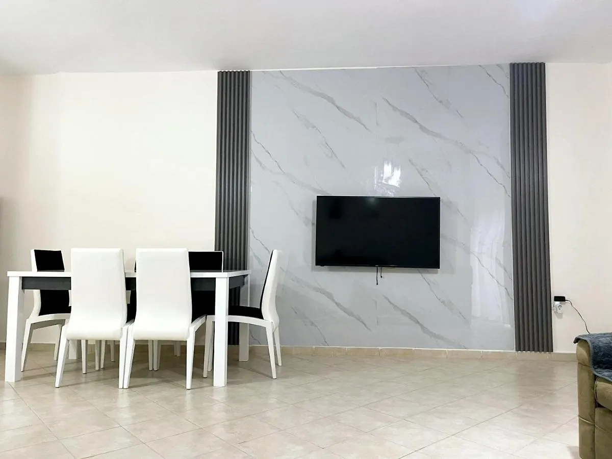 New Bazaar 2 Bed Rooms With Free Garage Tirana Albania